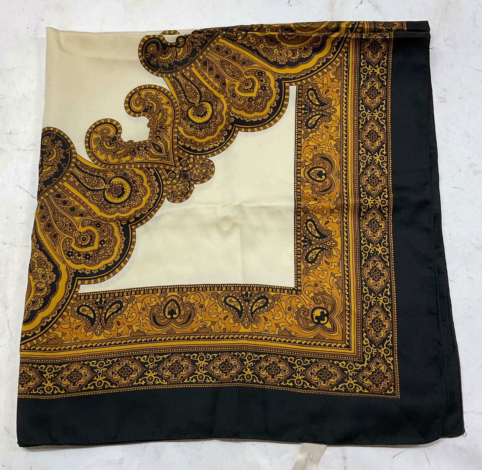 Berkshire Black & Yellow Patterned Scarf Italy (1 of 7)