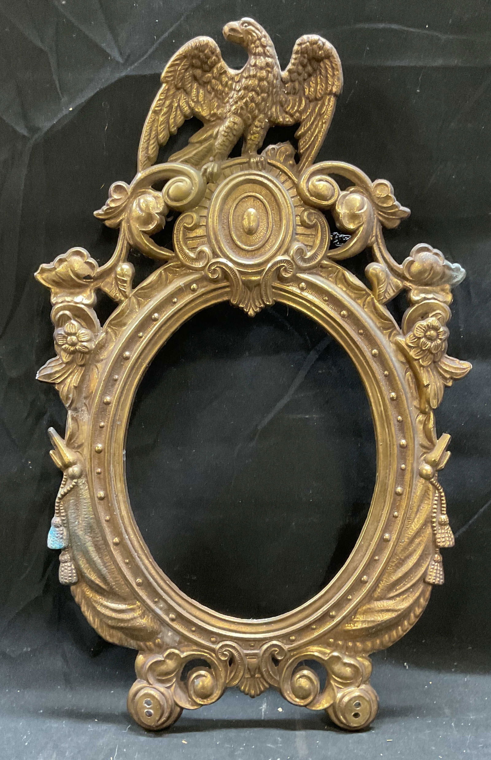 Vintage Ornate Federal Style Brass Eagle Frame (1 of 6)