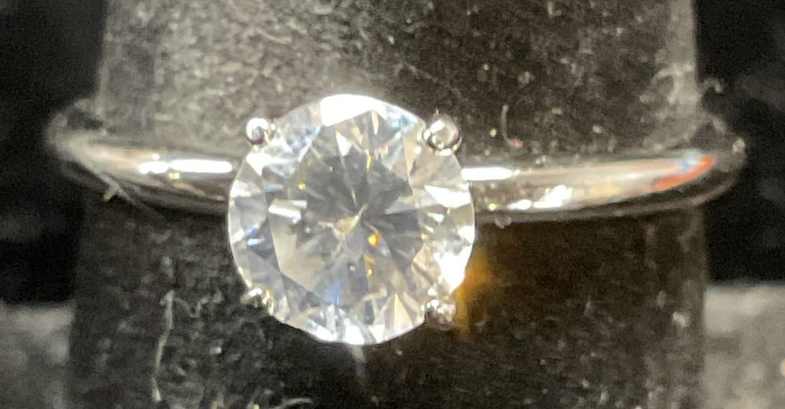 Silver Tone Crystal Cocktail Ring (1 of 6)