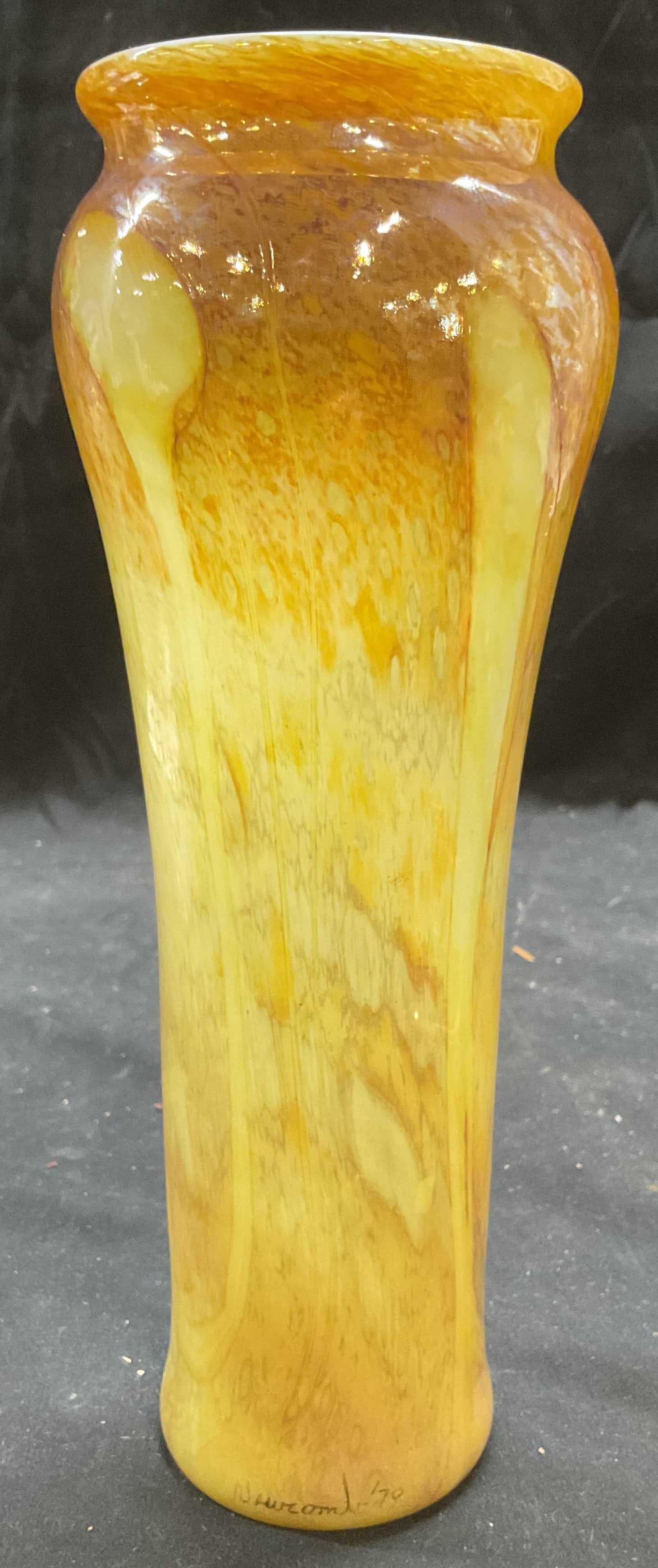 Signed Kim Newcomb Gold Art Glass Vase 1979 (1 of 7)