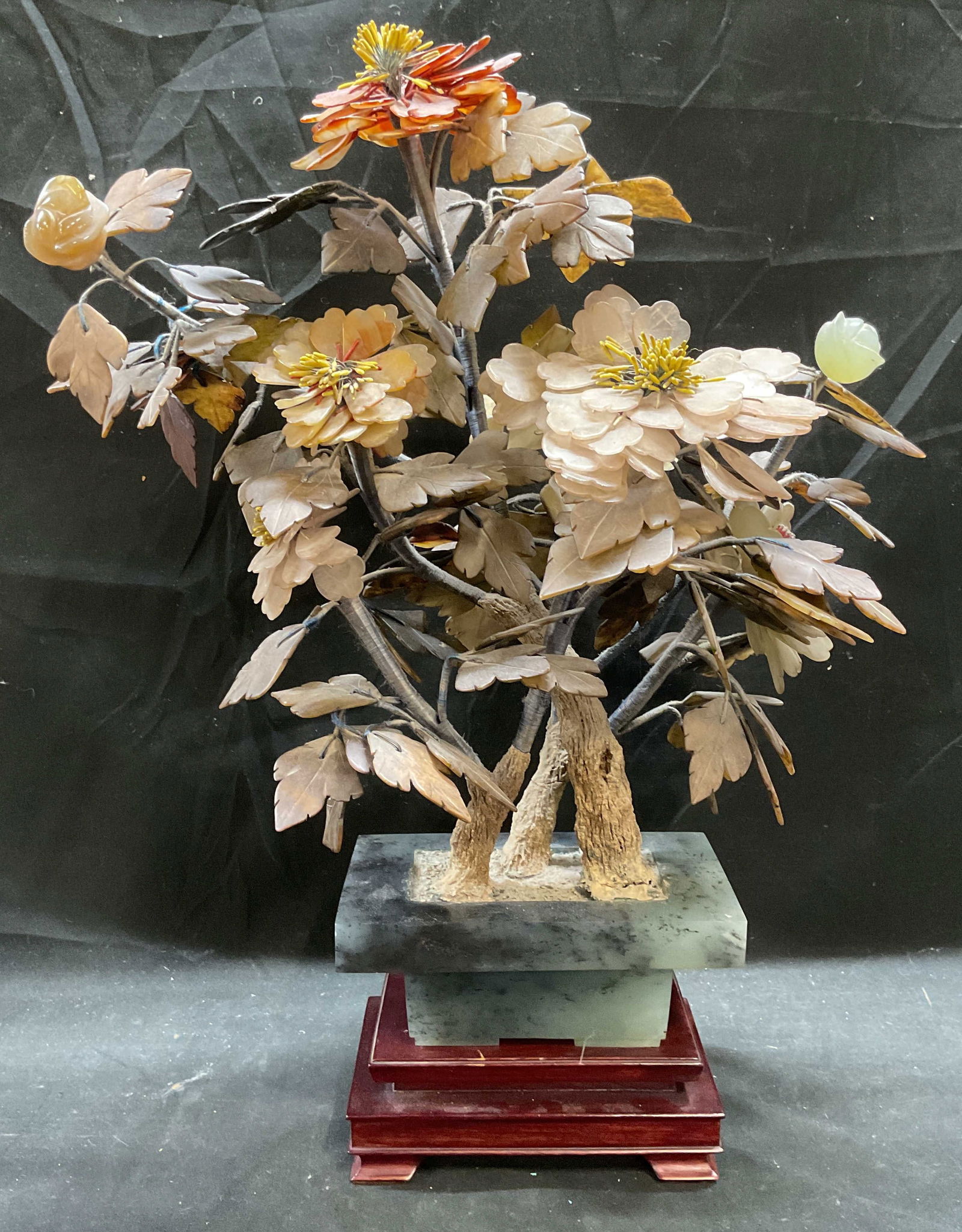Hand Carved Semiprecious Gemstone Tree & Stand (1 of 8)