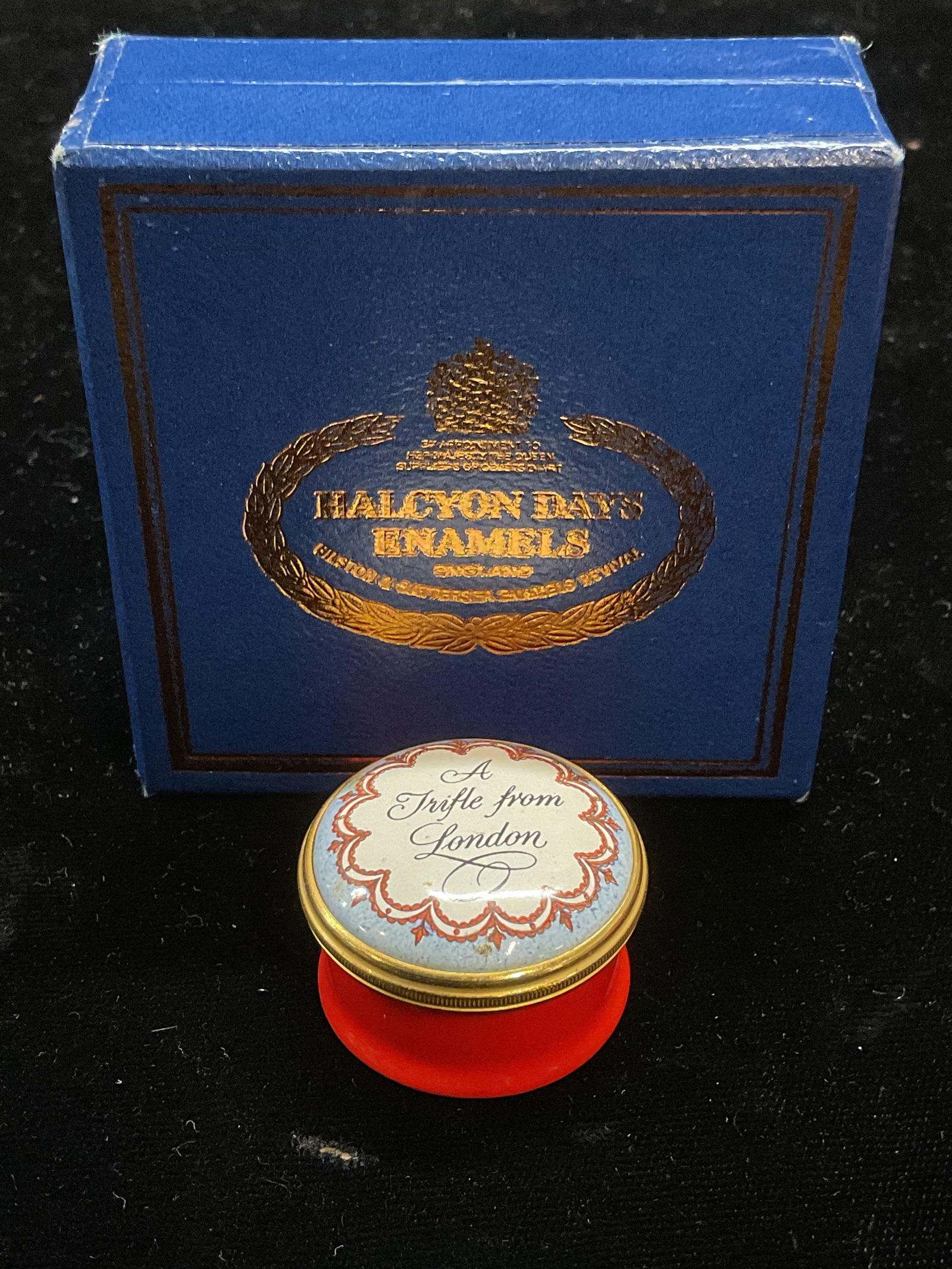 Vtg Halcyon Days Enamel London Pill Box England (1 of 8)