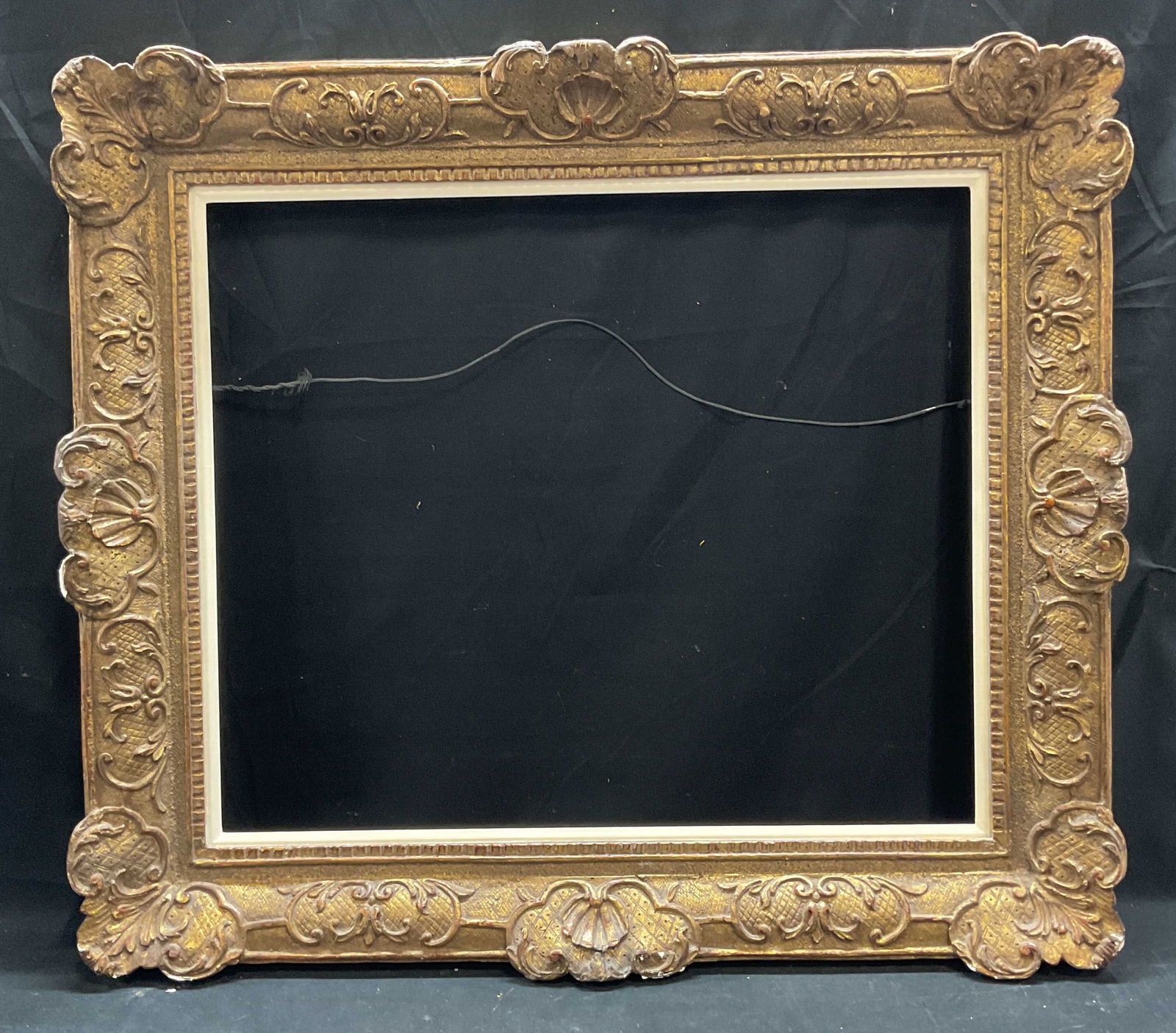 Vintage Ornate Gilt Wood Frame, 24.5x28 Inches (1 of 6)