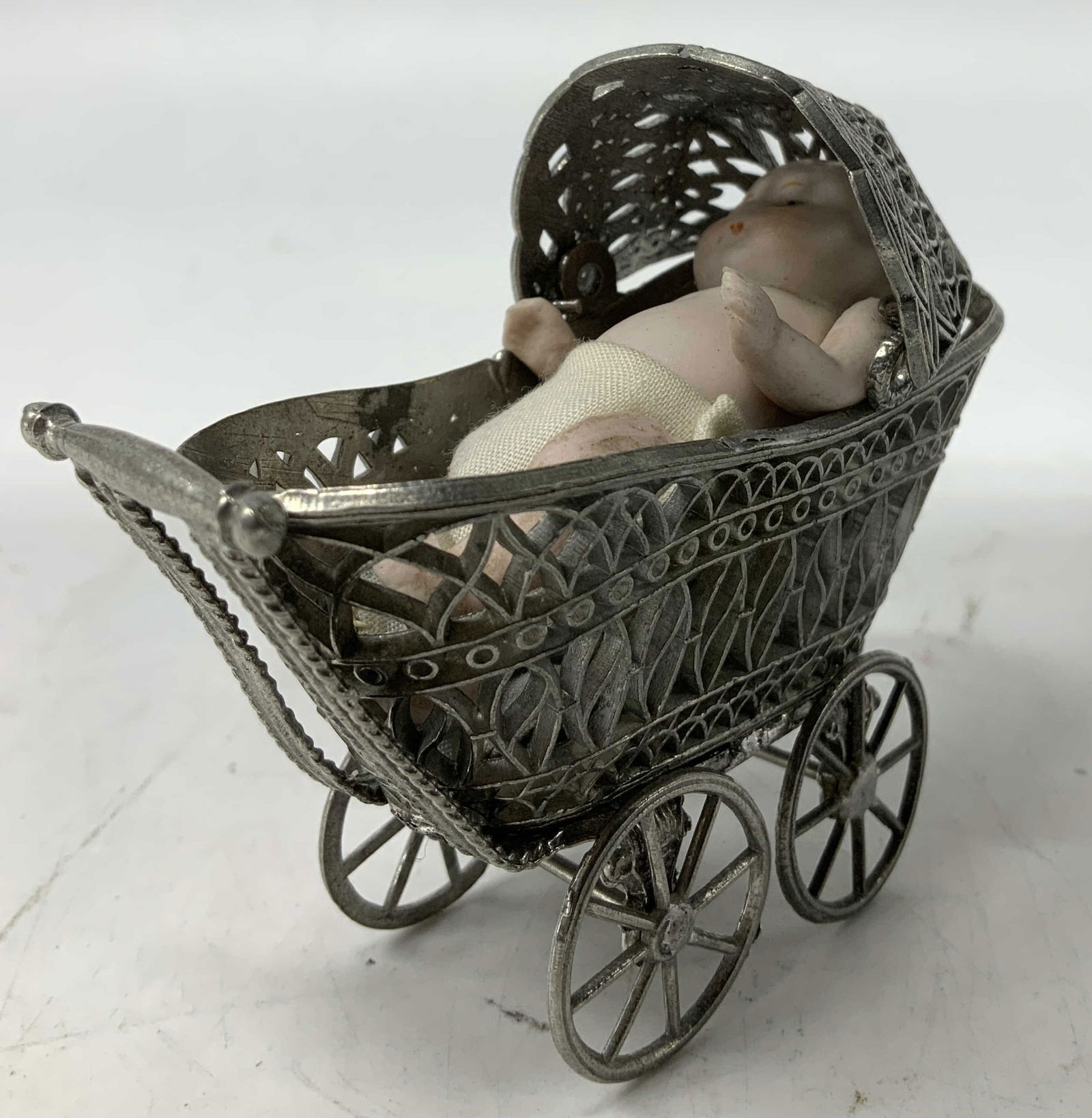 Vtg Miniature Bisque Baby W Metal Carriage GERMANY (1 of 8)