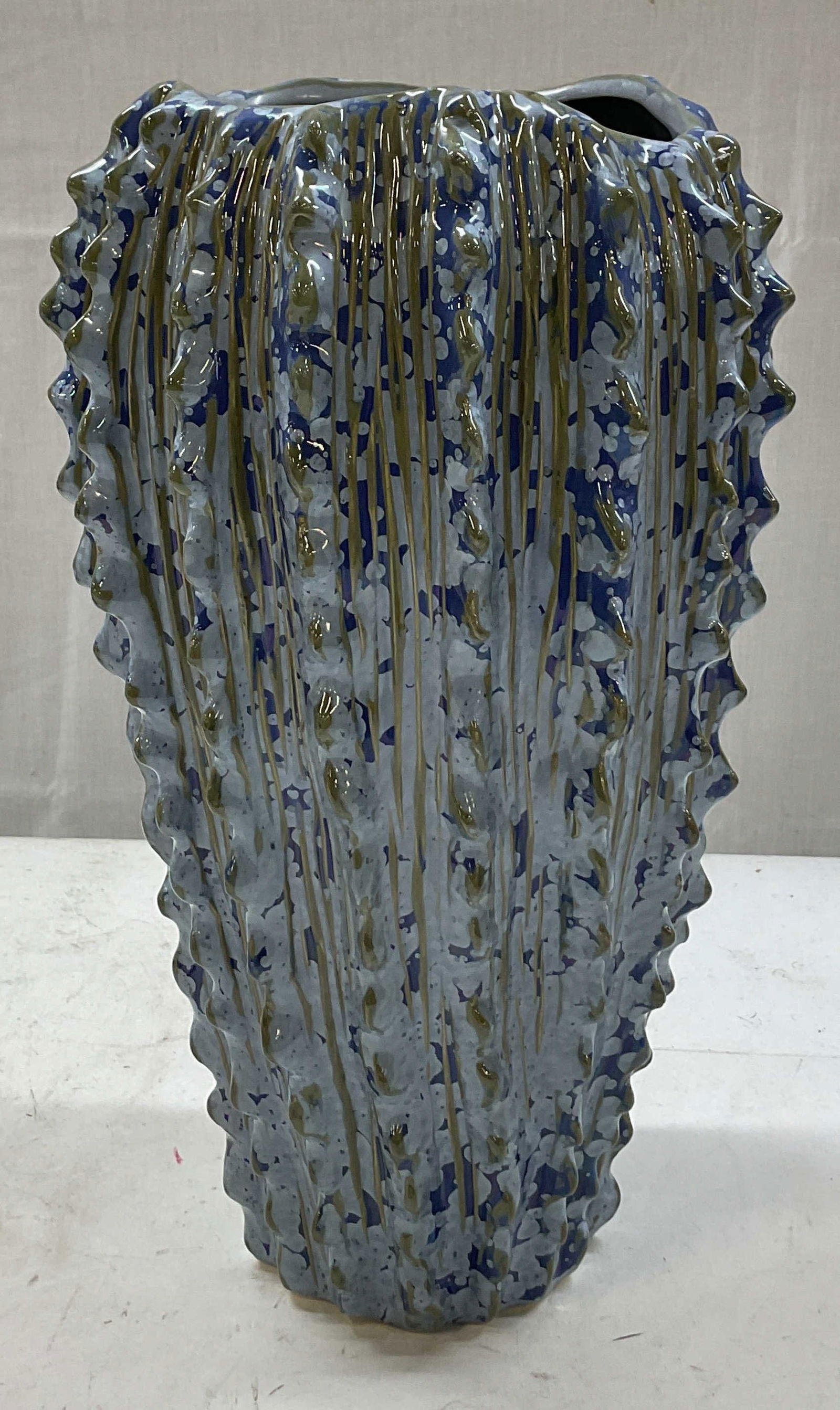 Ceramic Blue & White Textured Decorative Vase (1 of 7)