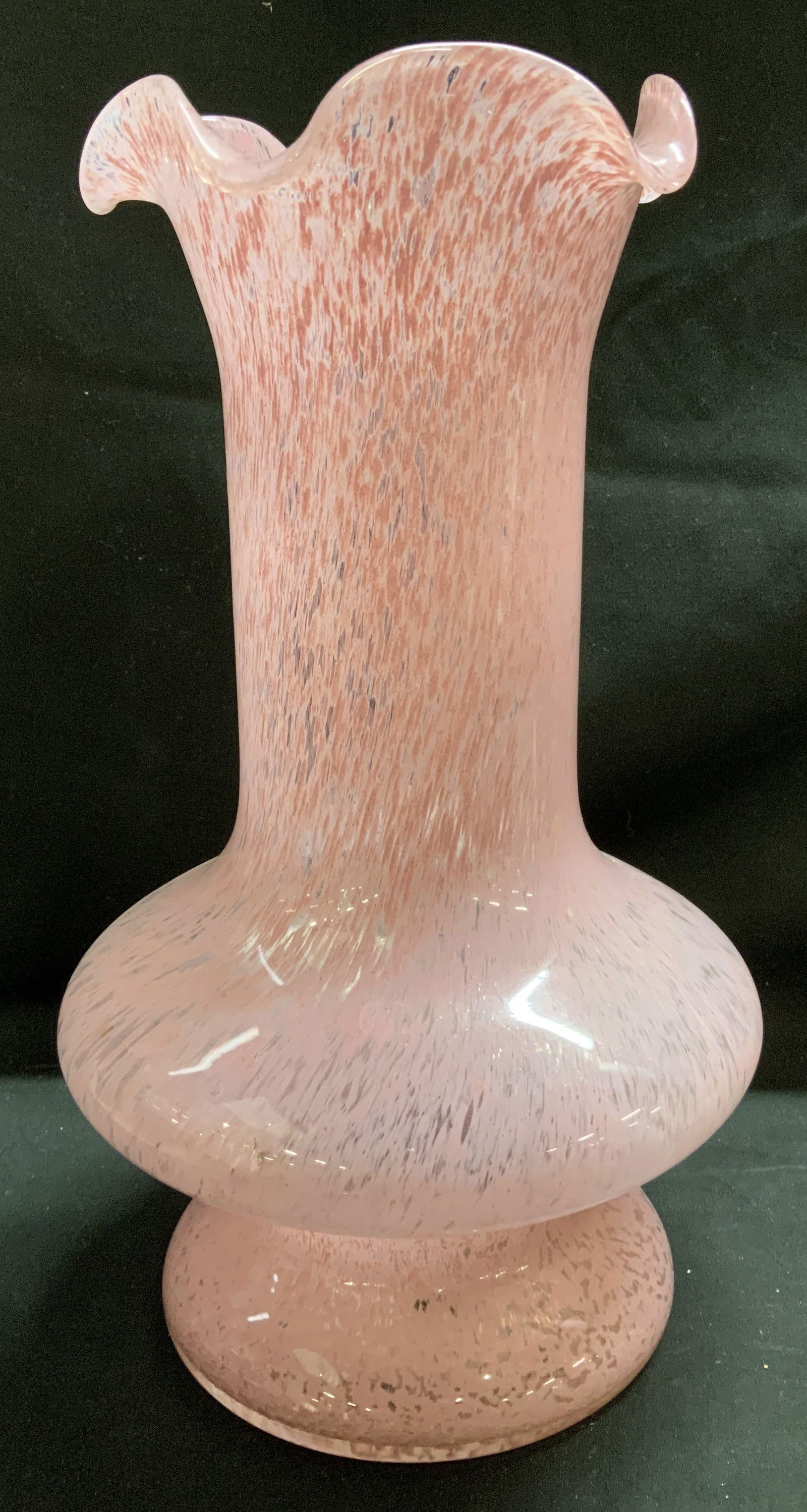 Hand Blown Pink Ruffled Art Glass Vase (1 of 6)