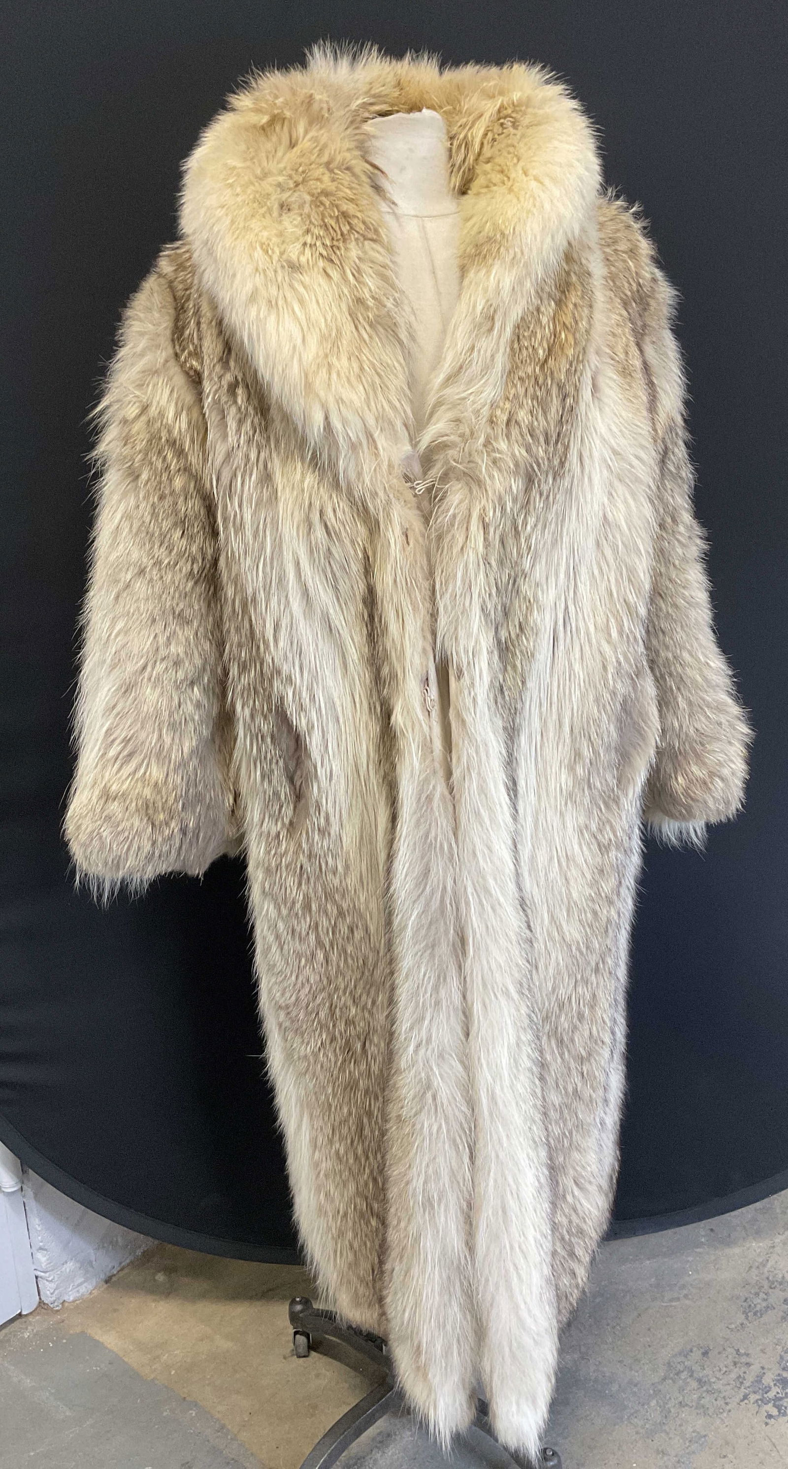 DeCor Tan Fur Jacket USA (1 of 8)