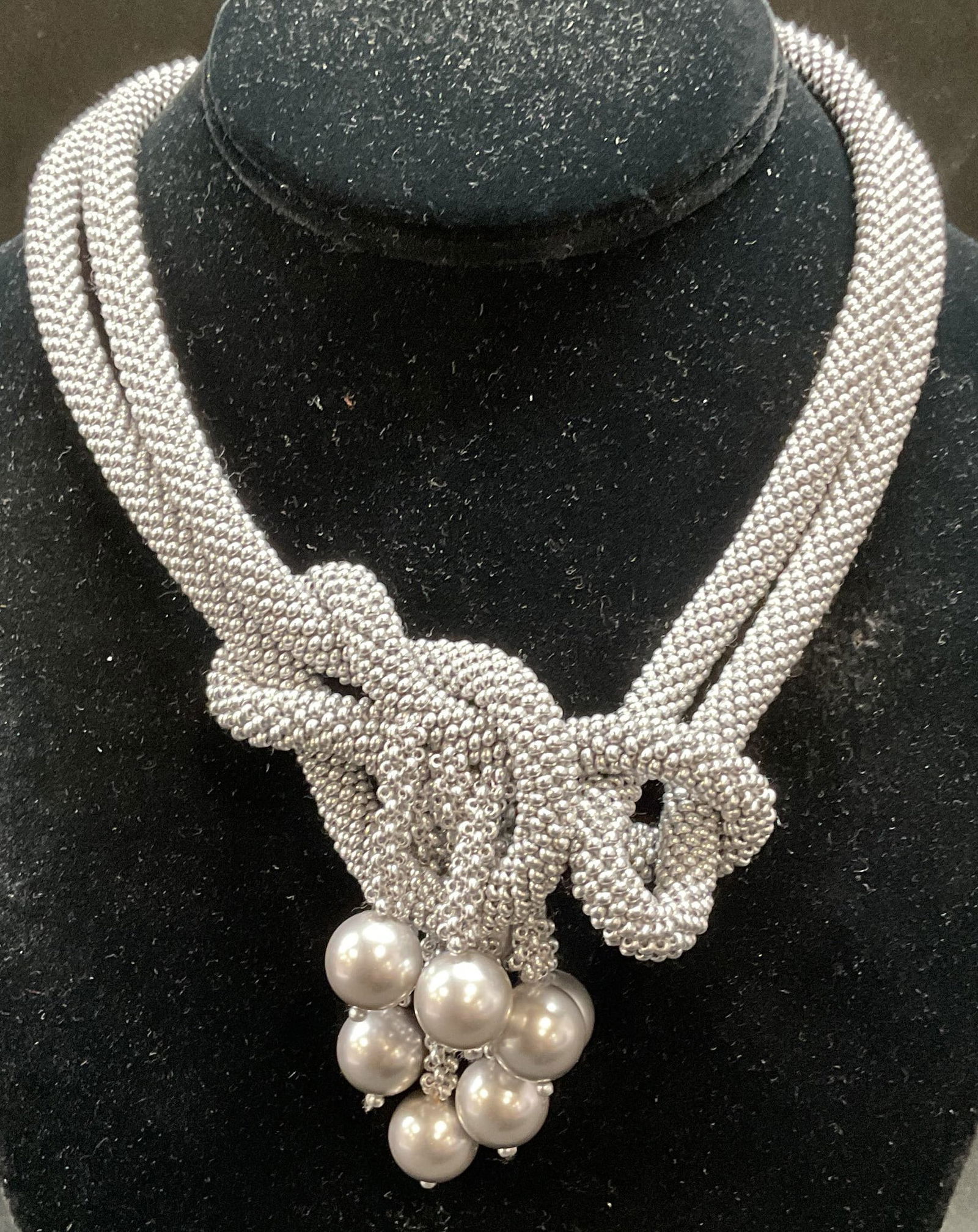 Vtg Iris Apfel Silver Tone Knot Beaded Necklace (1 of 7)
