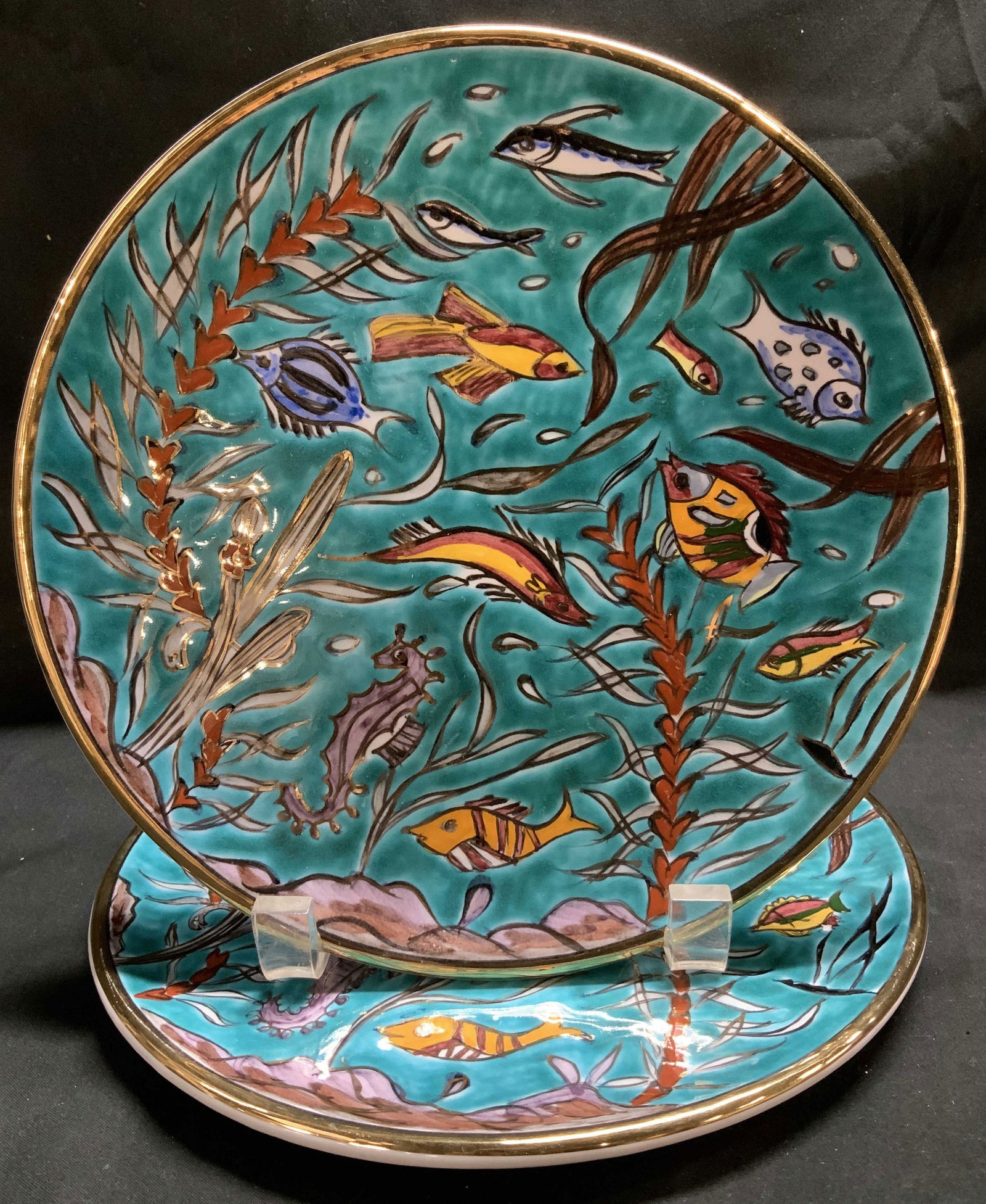 Pair Ikaros Pottery Fish Motif Plates GREECE (1 of 6)