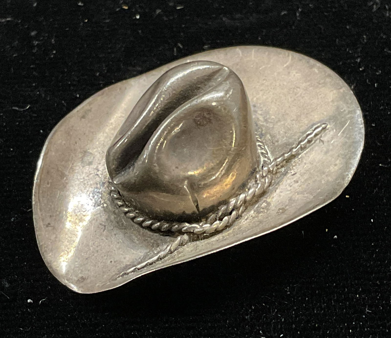 Vintage Sterling Silver Cowboy Hat Brooch (1 of 6)