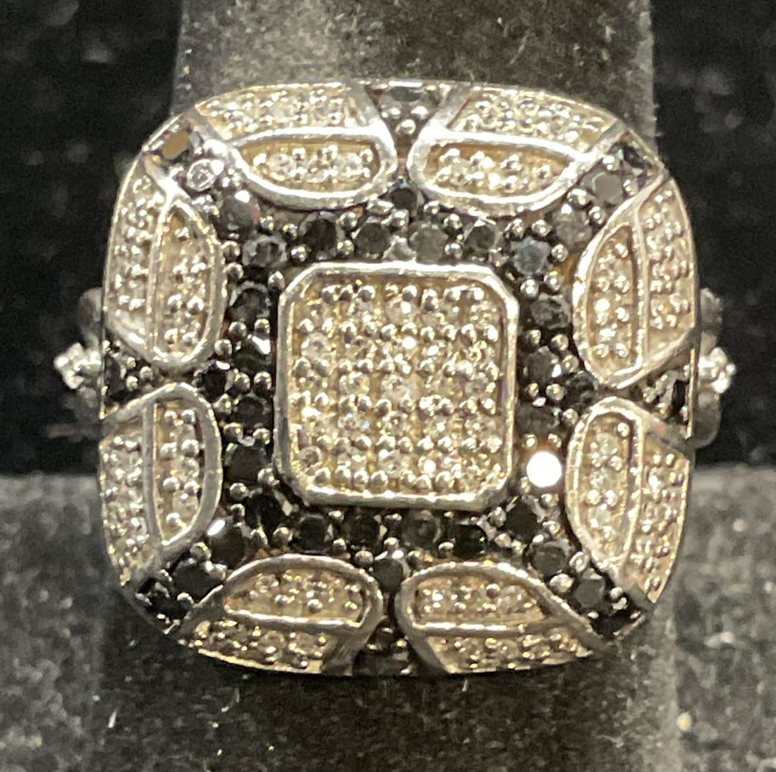 Sgn Sterling Silver Black & Colorless Stone Ring (1 of 7)