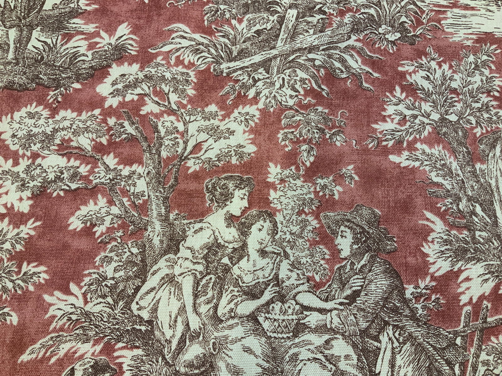 WAVERLY Country Life Vintage Fabric Roll U.S.A.: Lot includes, 1 big roll of WAVERLY country life vintage fabric. Features intricate, detailed, repeating pastoral scenes. Light red & cream tones. Surface wear consistent to age, use & exposure. Roll