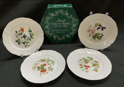 Dansk Embossed Porc Dessert Plates W Box FRANCE