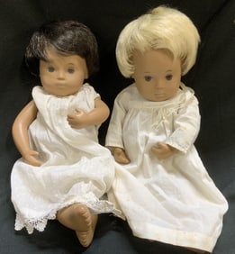 Lot 2 Vntg Sasha Brunette & Blonde Baby Dolls