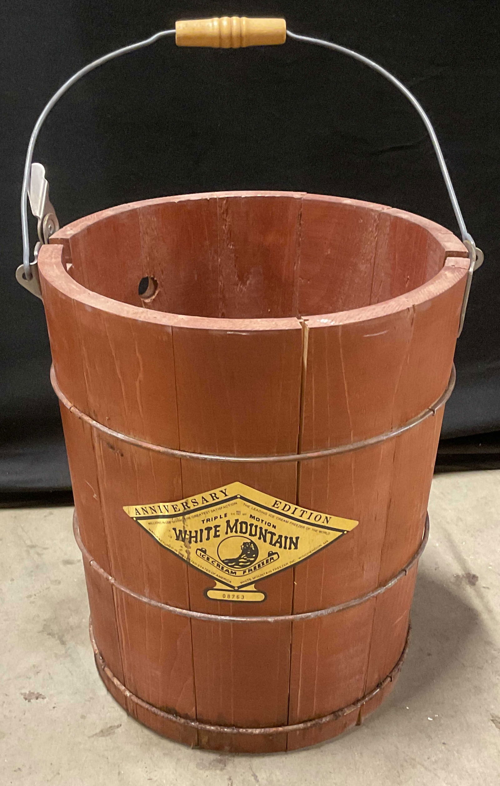 White Mountain Ice Cream Freezer Bucket USA (1 of 6)