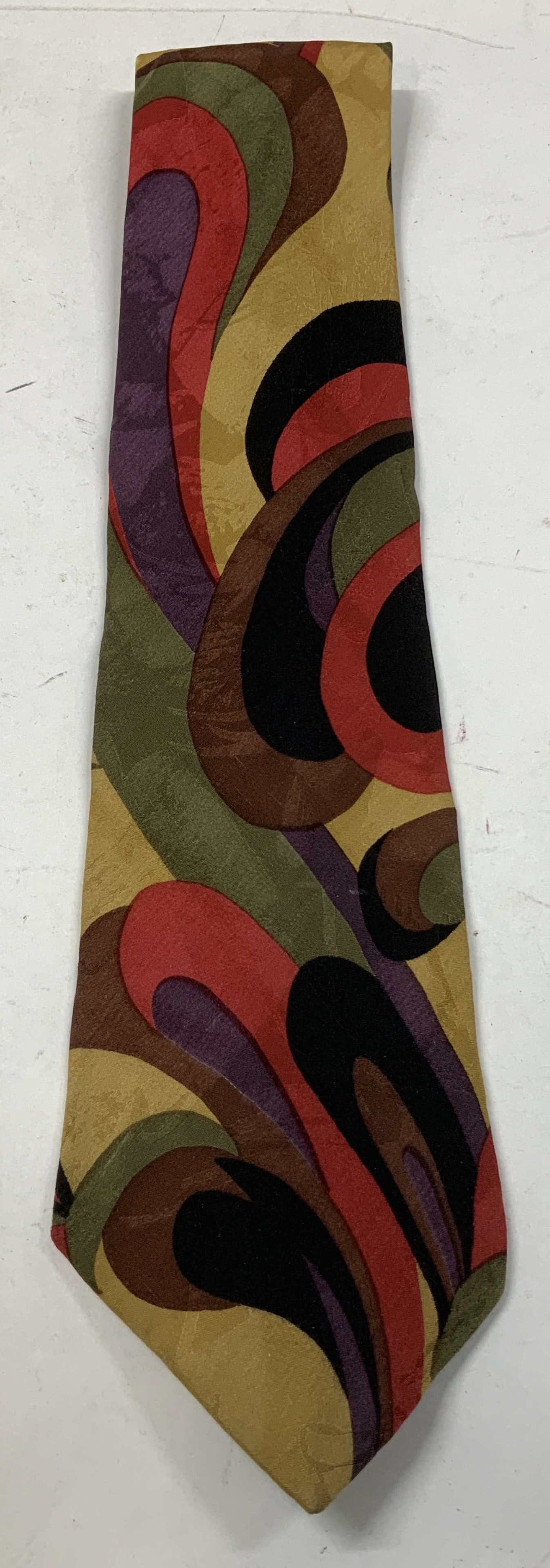 Scenario Abstract Imported Silk Necktie USA (1 of 6)