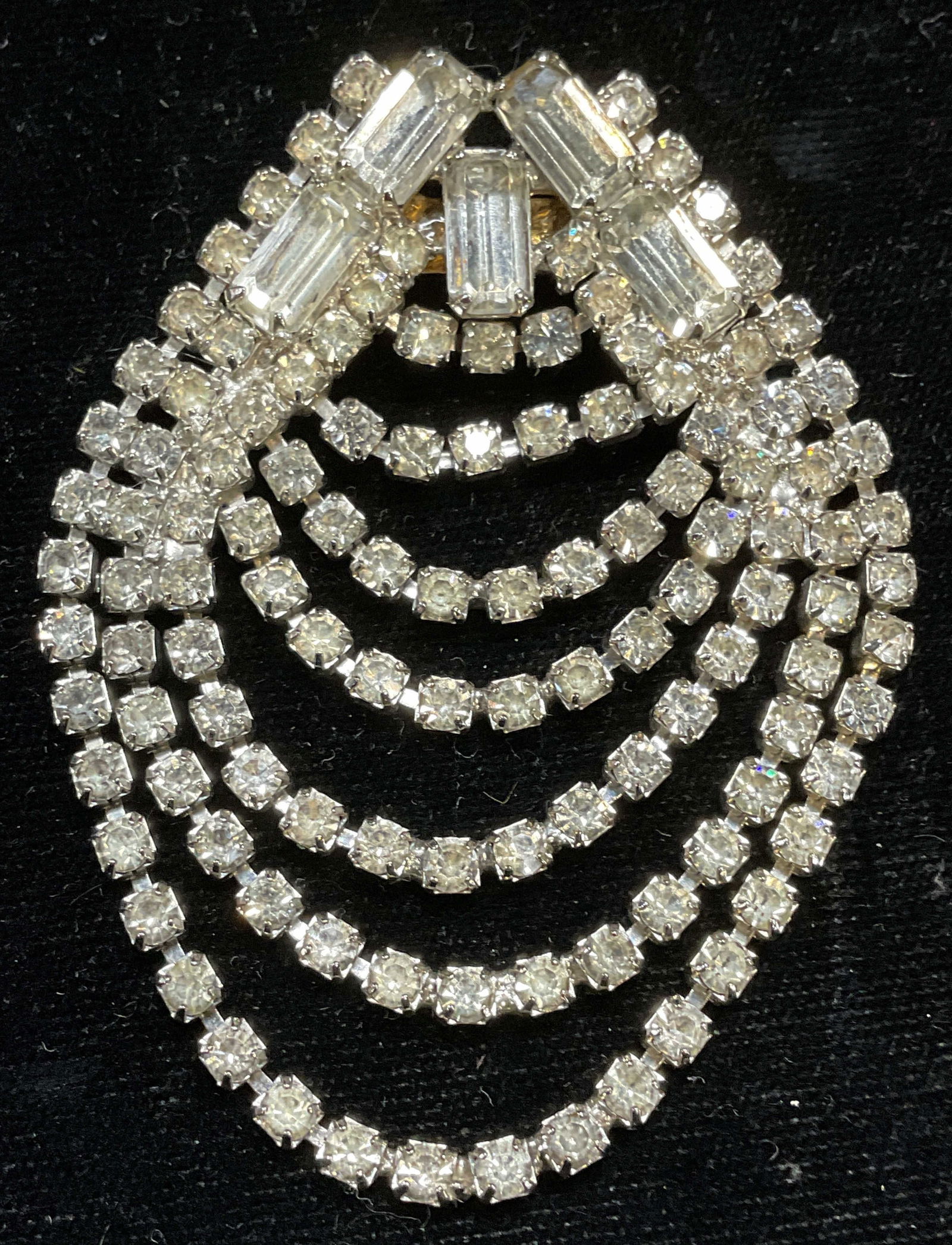 Vintage Silver Tone Crystal Brooch (1 of 6)