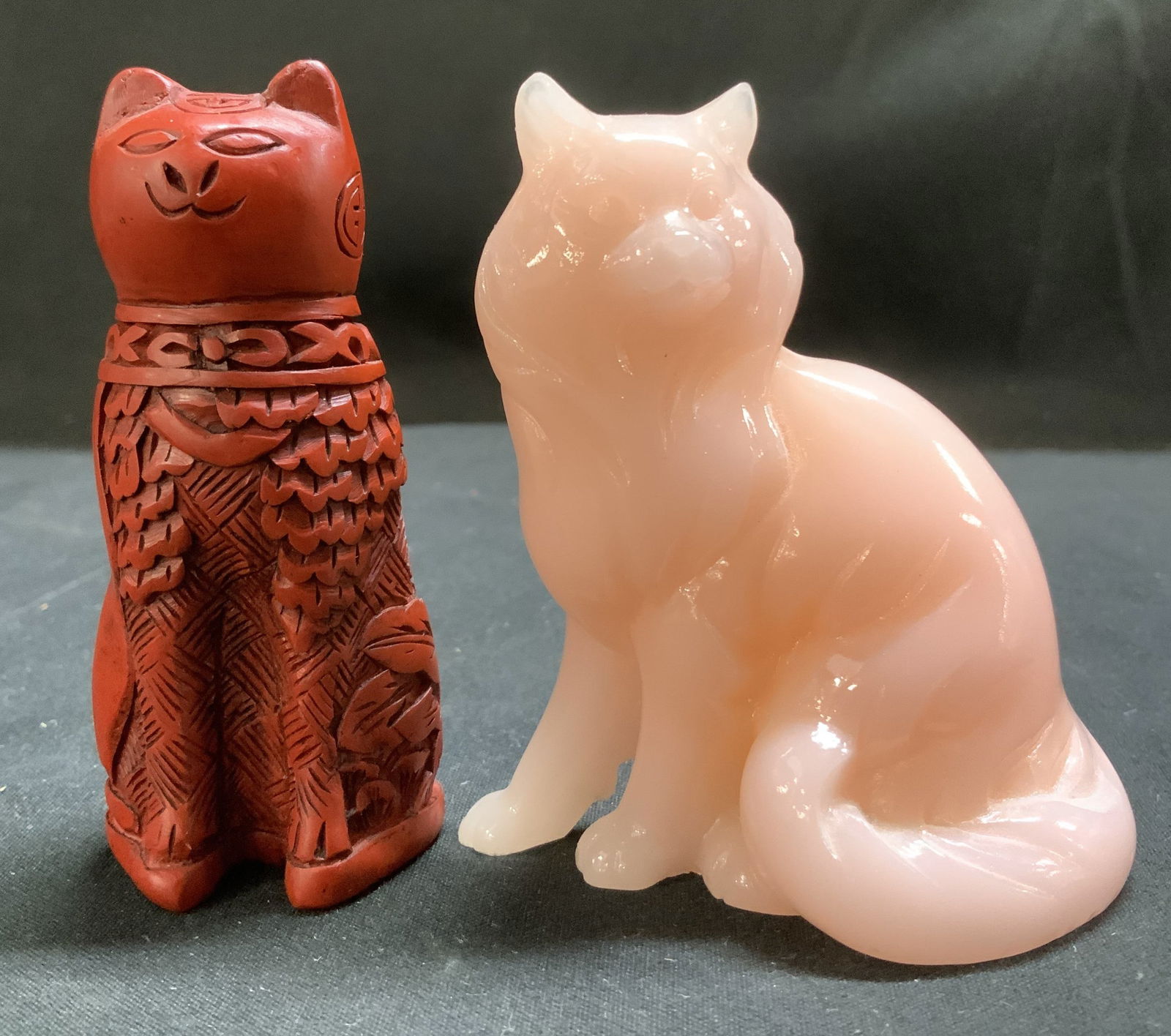 Lot 2 Cinnabar & Pink Stone Cats 1988 FRANKLINMINT (1 of 7)