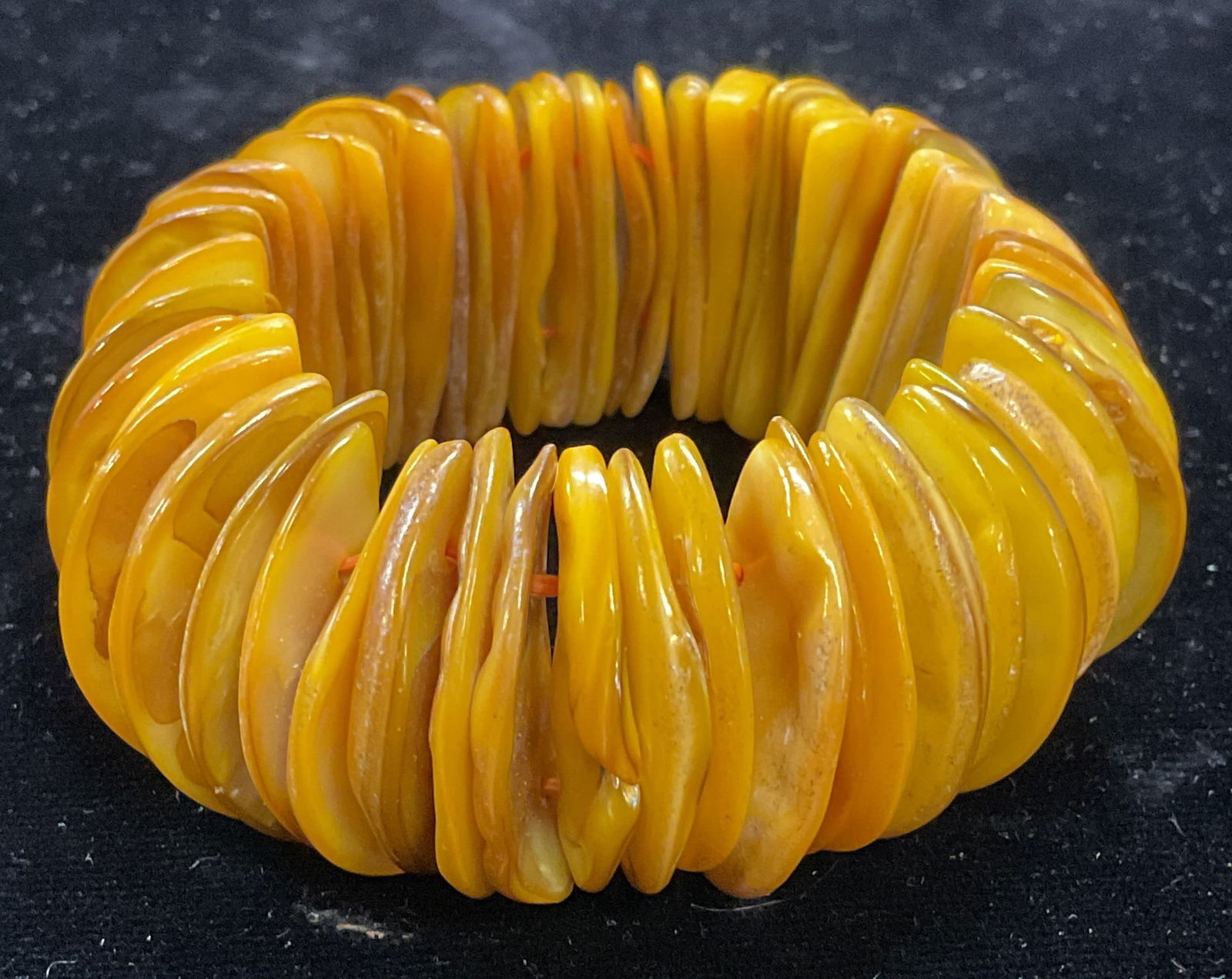 Vintage Chunky Shell Beaded Bracelet (1 of 6)