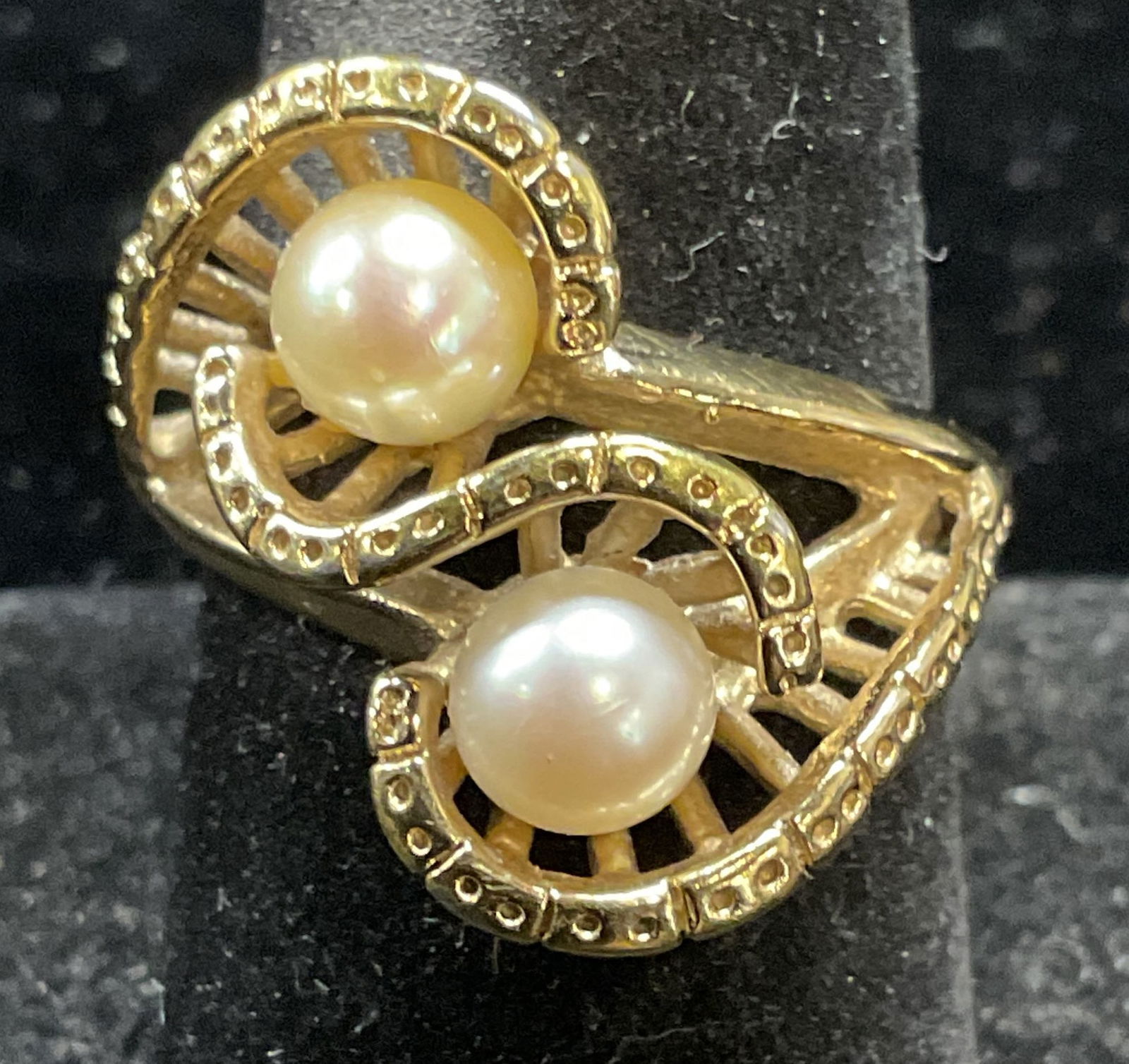 18k Gold Filled Pearl Ring (1 of 6)
