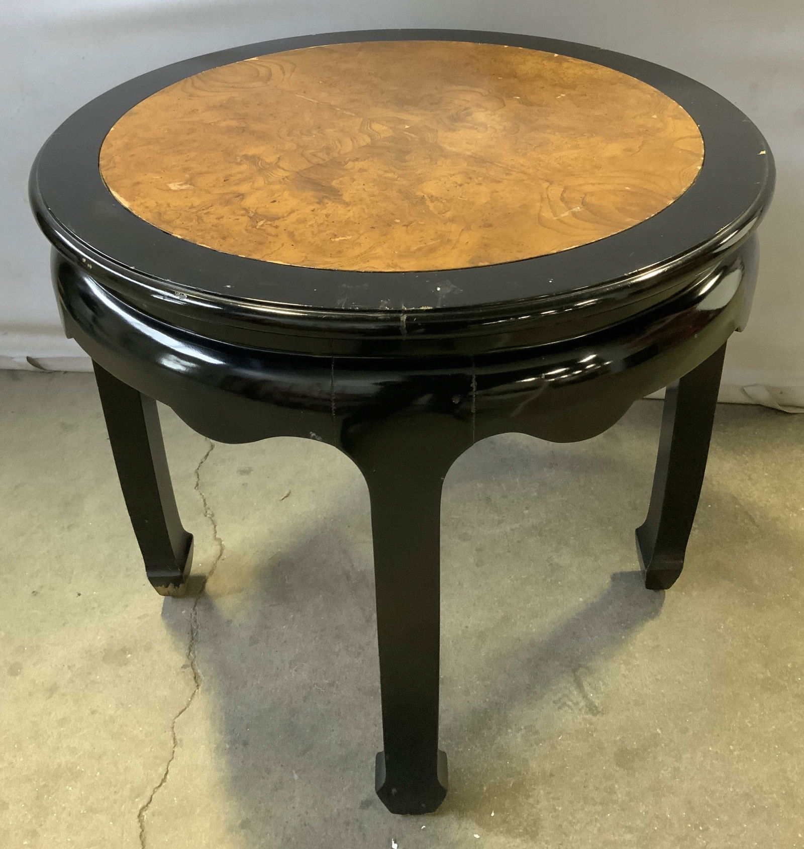 Vntg Black & Brown Round Wooden Accent Table (1 of 6)