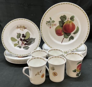 Set 17 SGND Queens Fine Bone China England