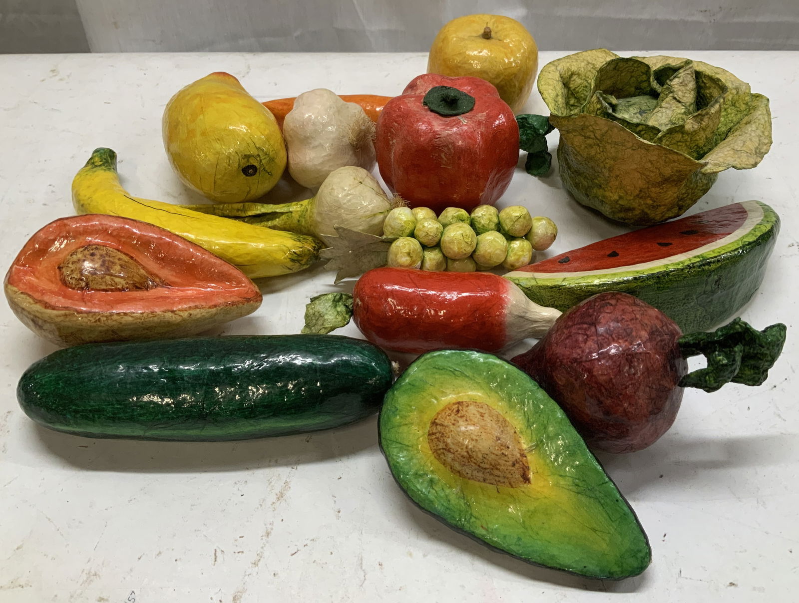 Lot 15 Vtg Decorative Paper Mache Fruits & Vegs. (1 of 9)