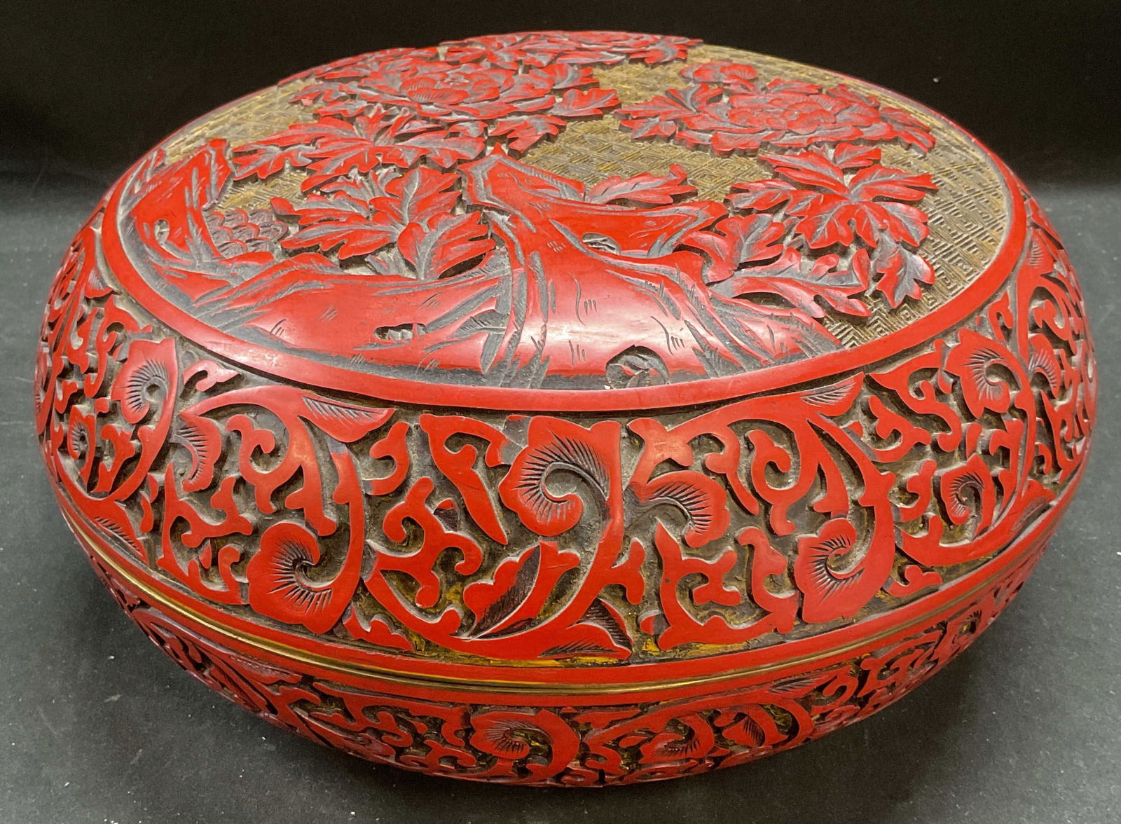 Chinese Cinnabar Style Lacquered Box (1 of 6)
