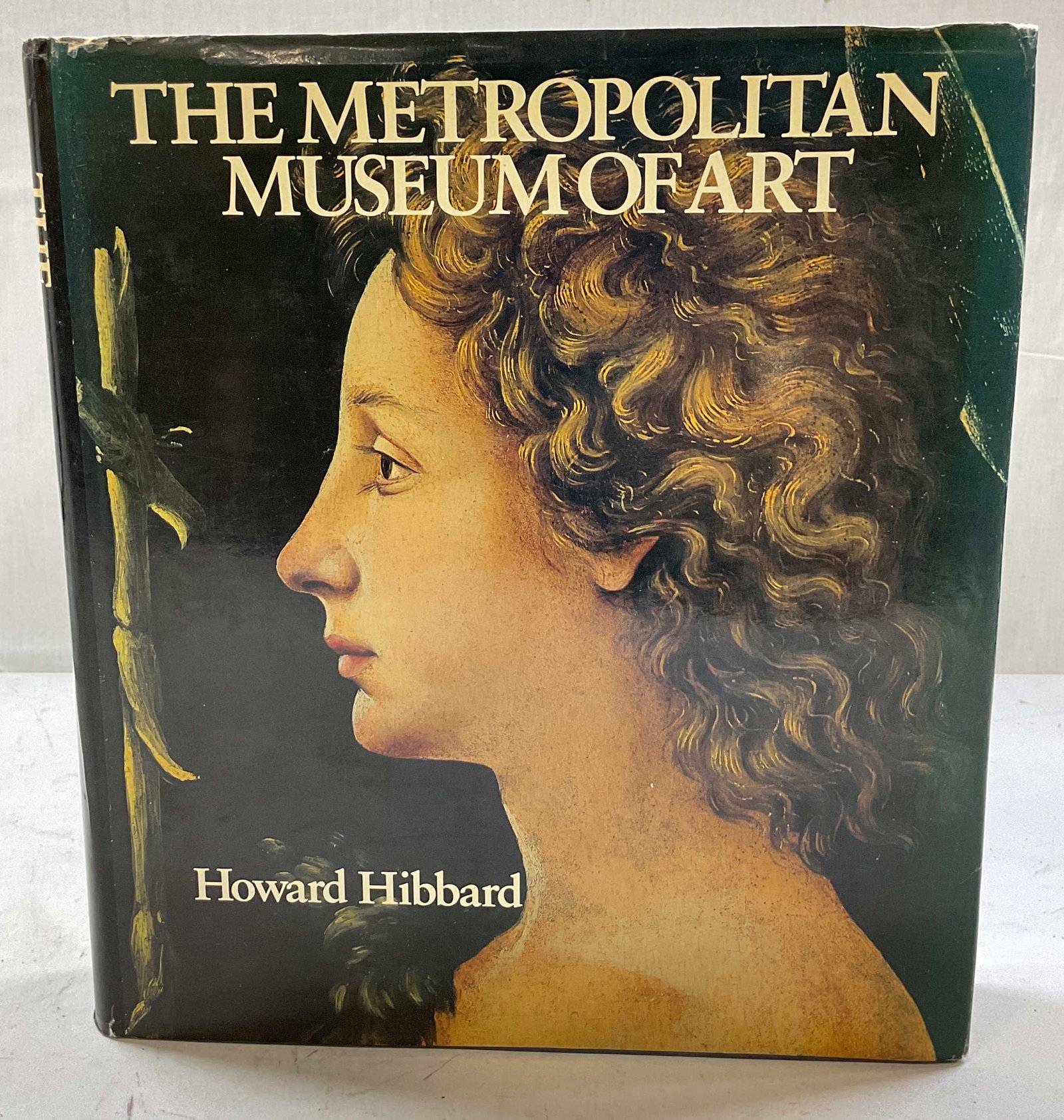 The MET Illustrated Book, Howard Hibbard 1980s: The Metropolitan Museum of Art by Howard Hibbard. Published by Harrison House, 1986. Hard cover books with illustrated book jacket. Illustrations in color and black & white. Measures approx 10 x 11 in