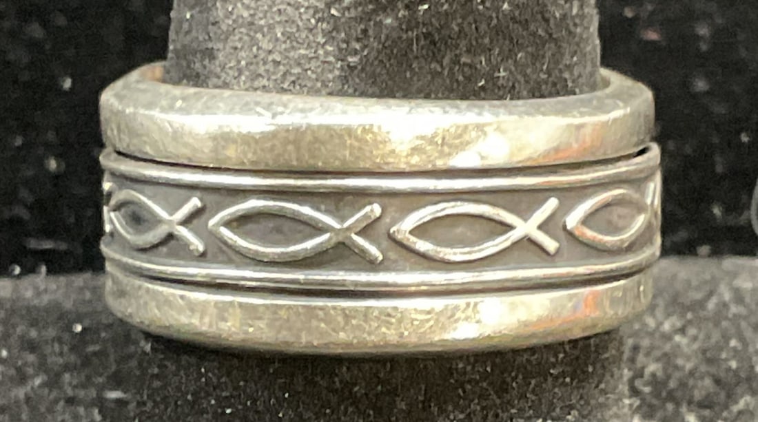 Vintage Sterling Silver Fish Ring, Mexico (1 of 6)