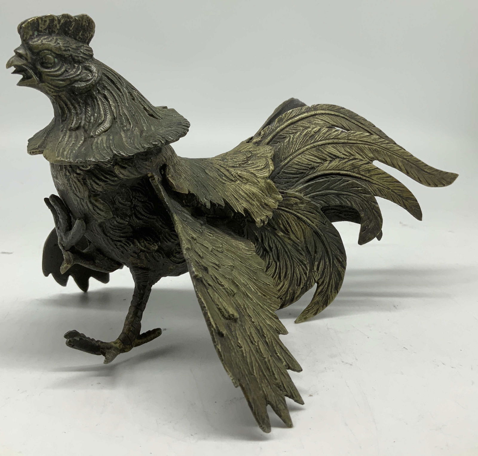 Vntg Bronze Patina Fighting Rooster Figurine (1 of 6)