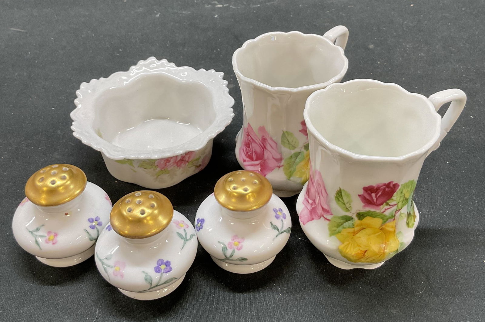 Lot 6 SGND Assorted Porcelain Tableware (1 of 16)