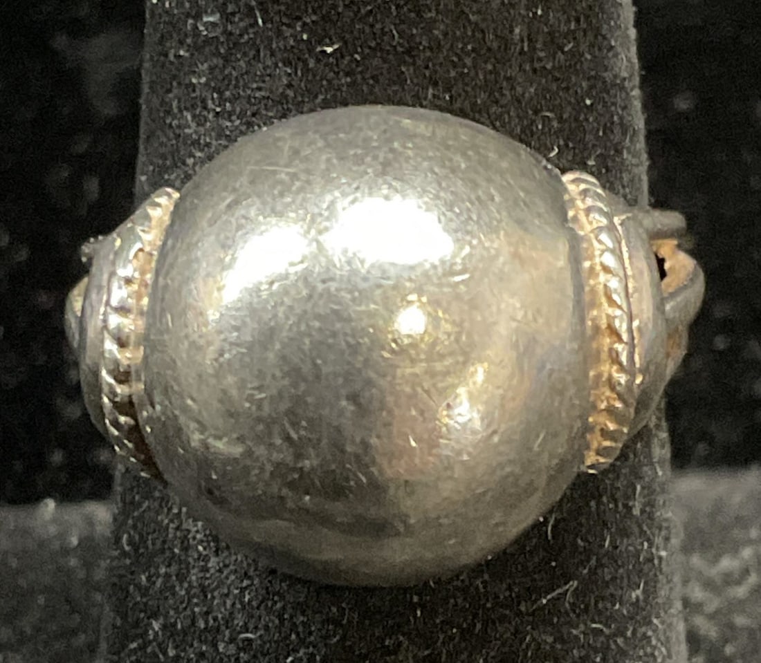 Vintage Sterling Silver Round Dome Ring (1 of 6)