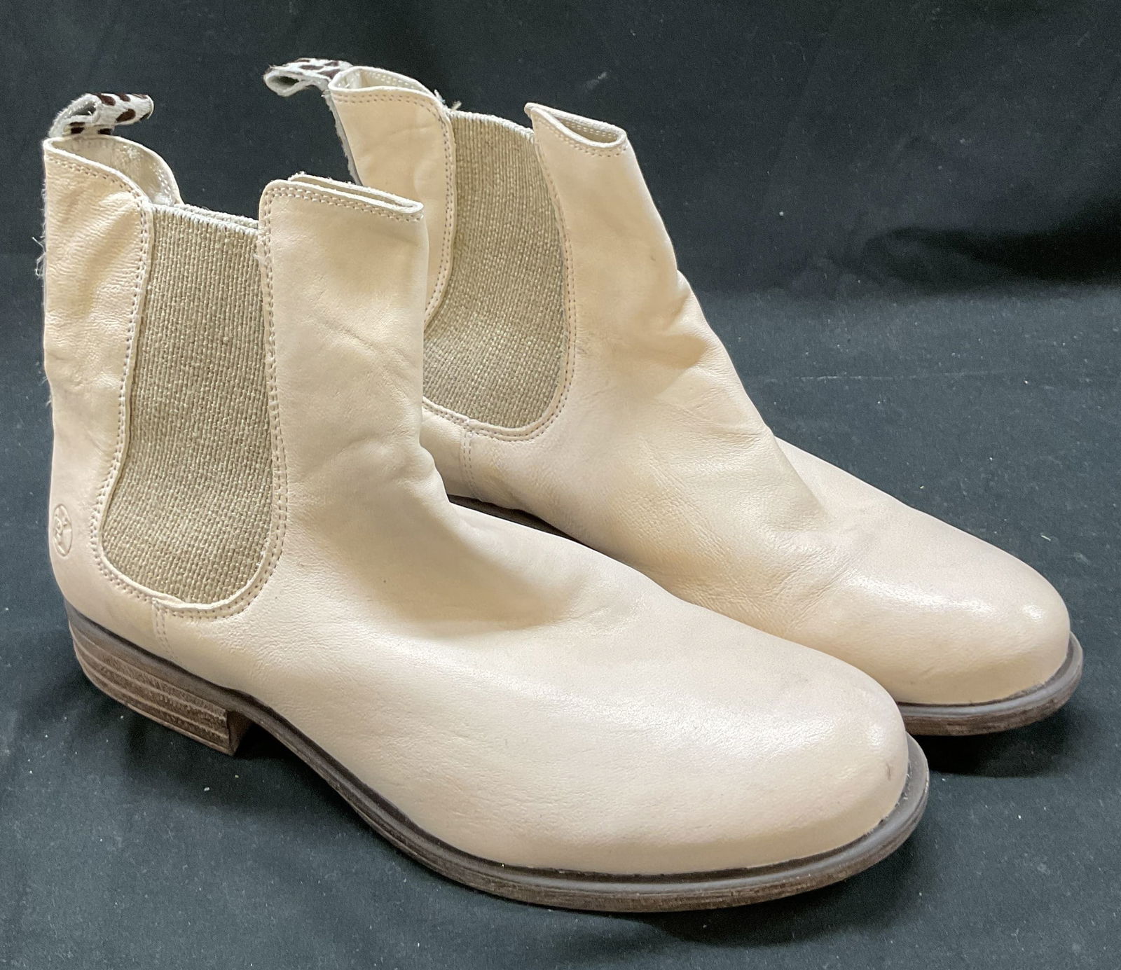 Post XChange White Leather Ankle Boots Portugal (1 of 9)