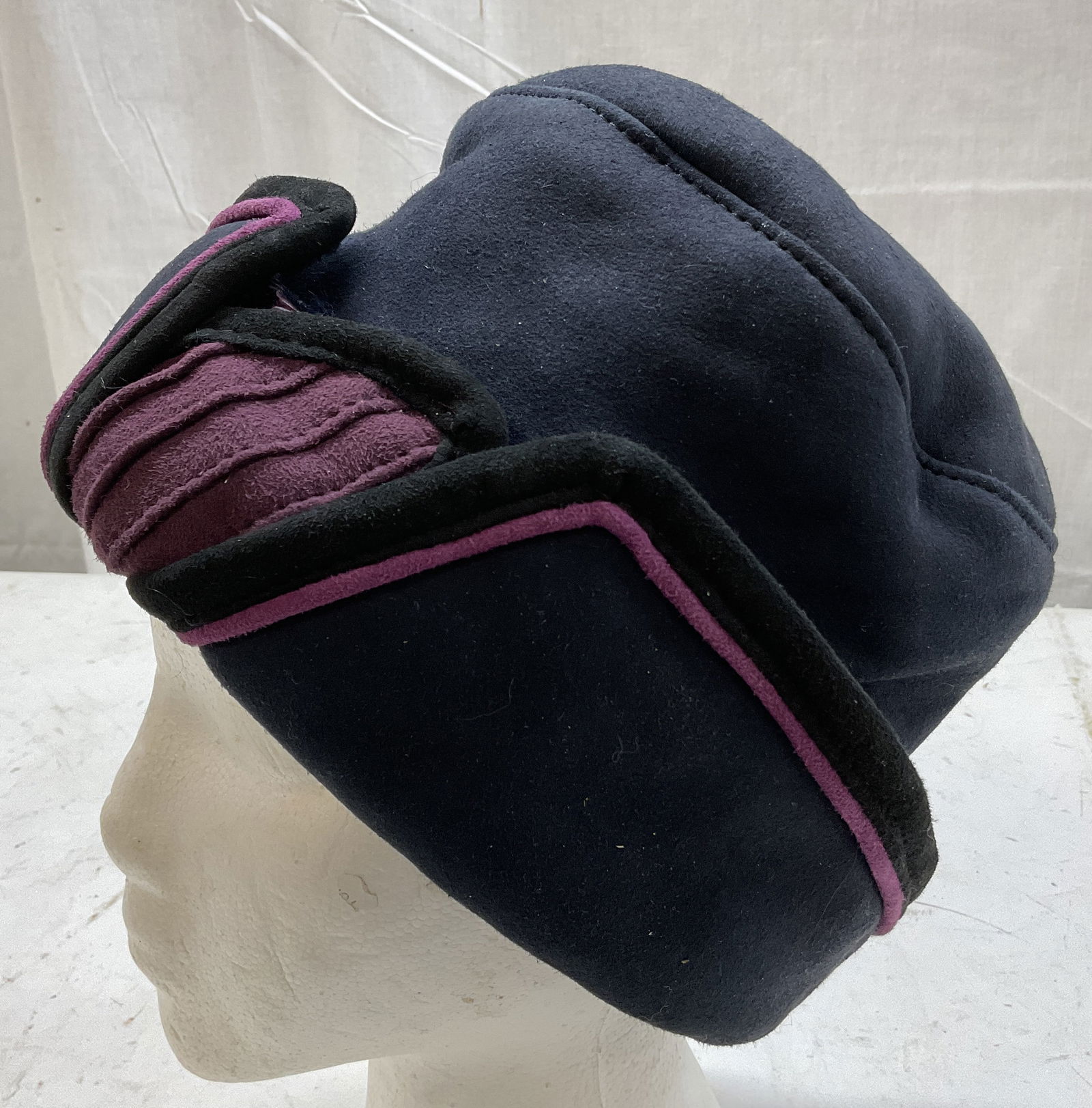 Susan Bradford Suede Style Winter Hat USA (1 of 7)