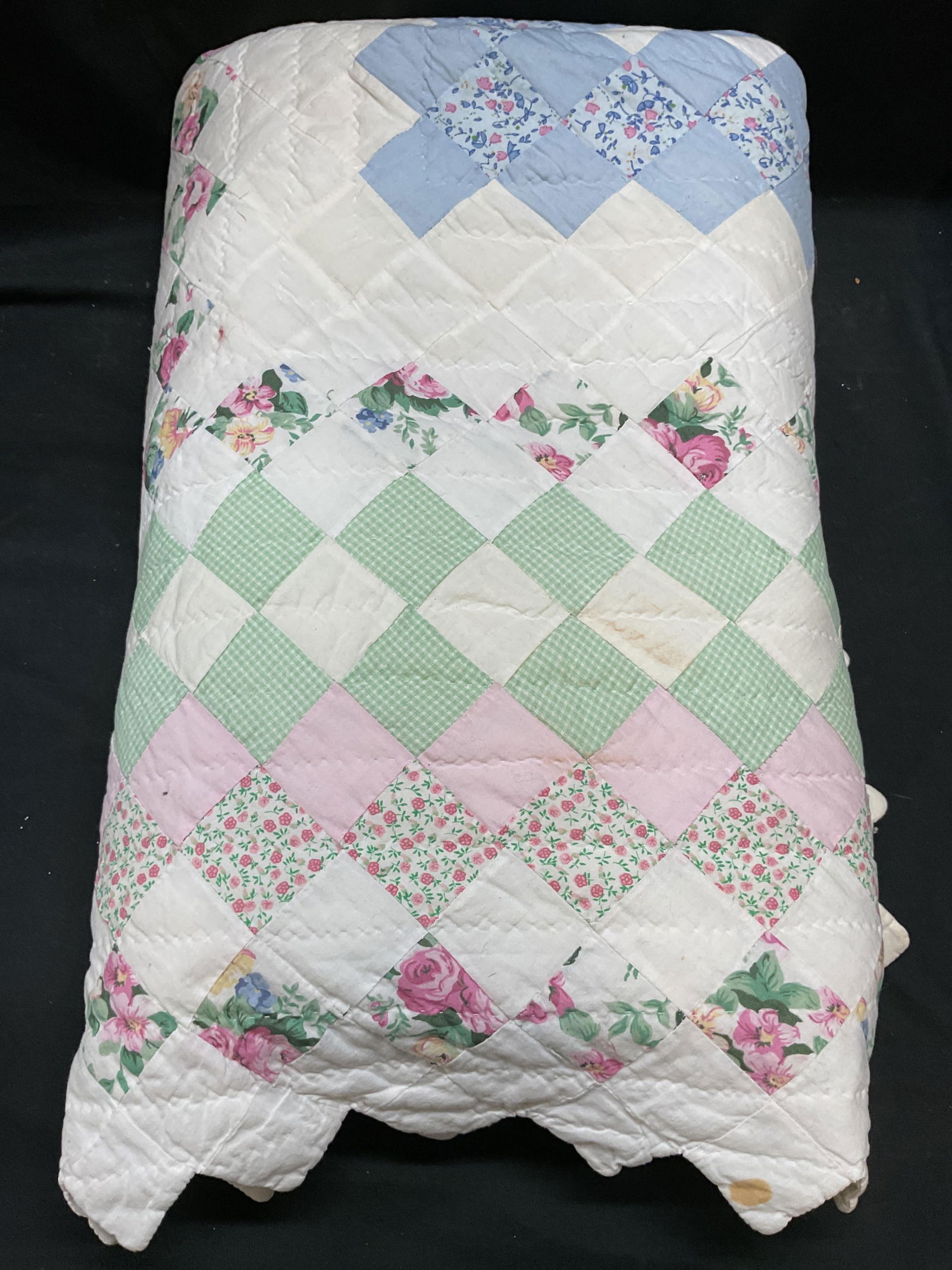 Vintage Handmade Patchwork Quilt 85in (1 of 6)