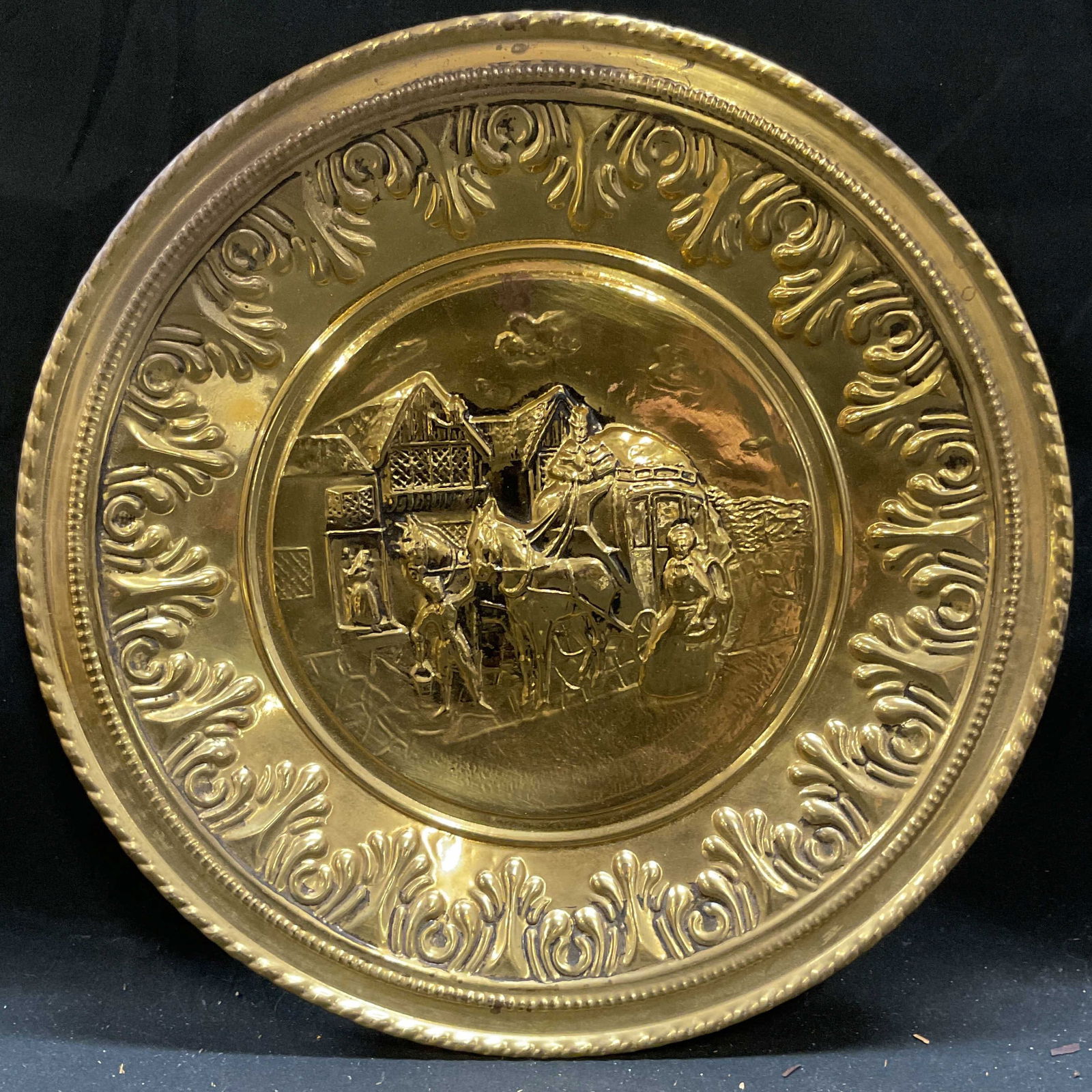 Brass Relief Horse Carriage Wall Plaque England 1f (1 of 6)