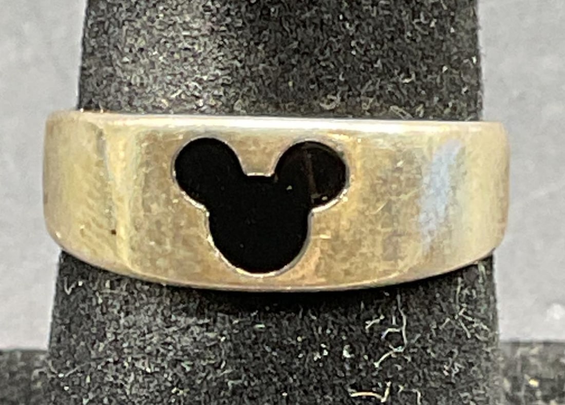 Disney Sterling Silver Mickey Mouse Ring (1 of 6)