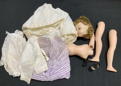 Lot 7 Vntg Madame Alexander Doll W Accessories