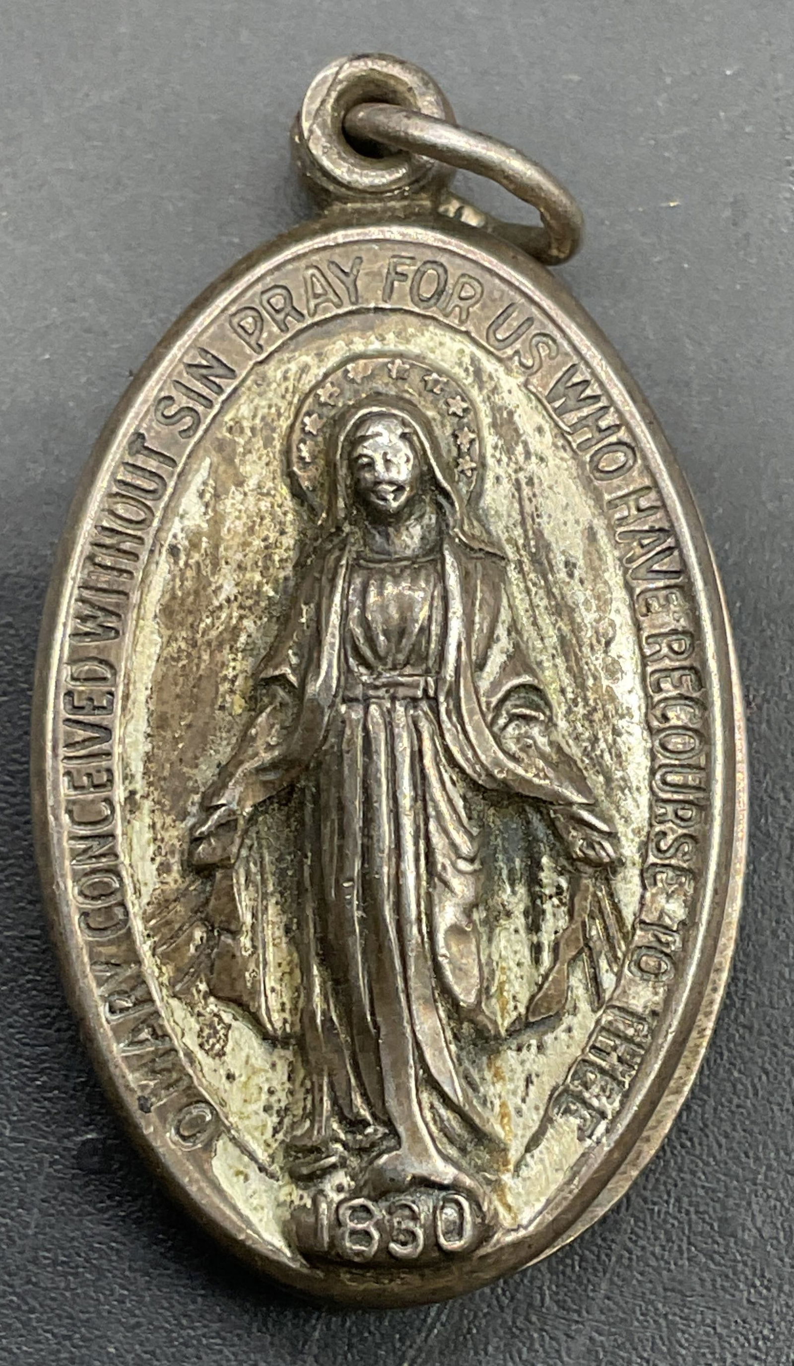 Sterling Silver Virgin Mary Religious Pendant (1 of 6)