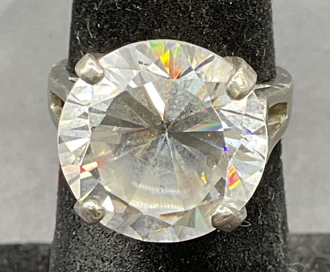 Sterling Silver Semiprecious Cocktail Ring: Sterling silver cocktail ring with clear semiprecious stone. Size 4.75. Total weight 7.9 grams. Some scratching. Jewelry, estate jewelry, fine jewelry, cocktail jewelry, fashion jewelry, accessories,