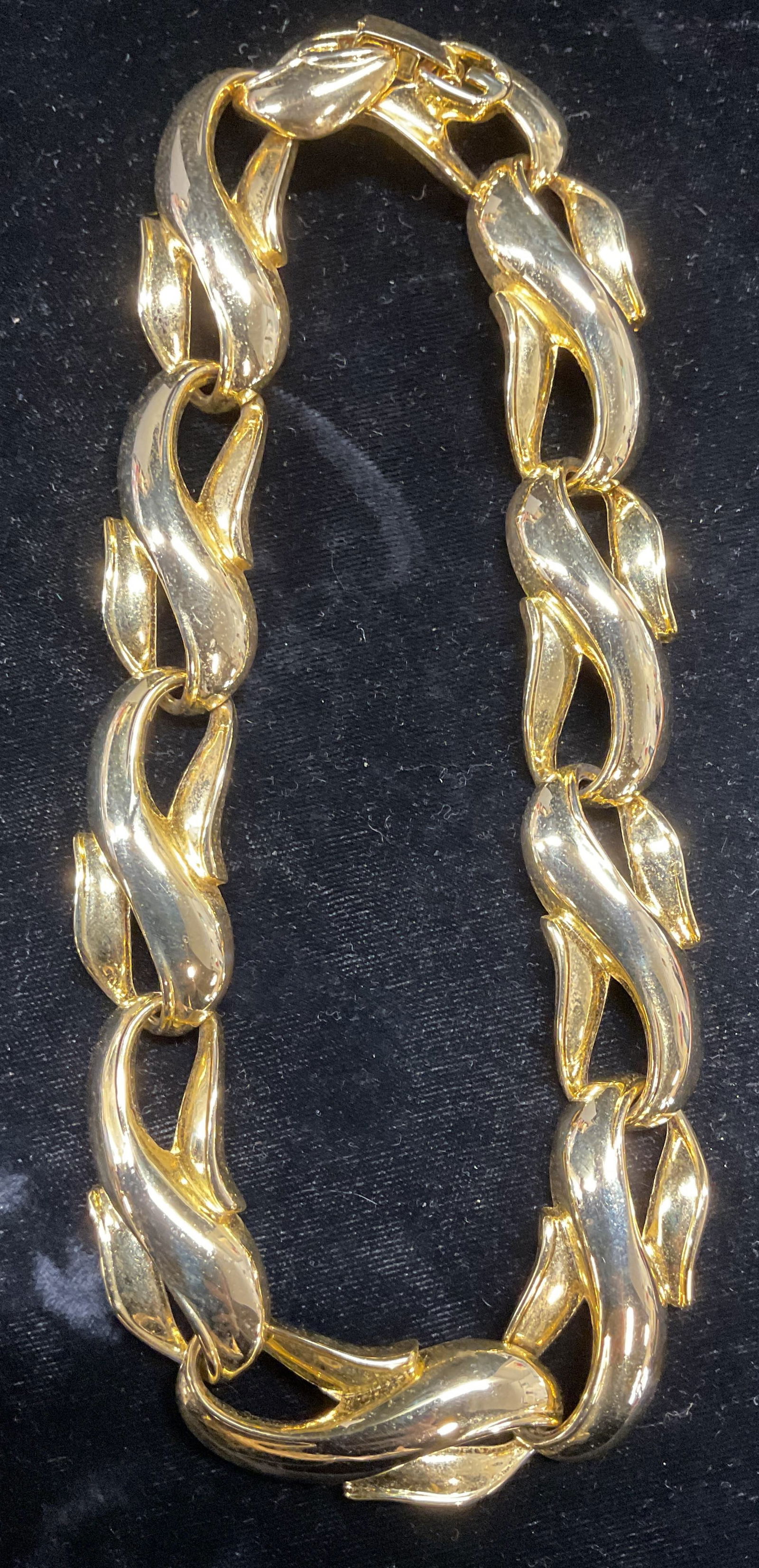 Vintage Gold Tone Chunky Chain Necklace (1 of 6)
