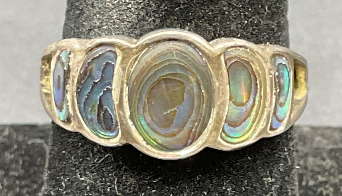 Vintage Sterling Silver Abalone Shell Ring (1 of 6)