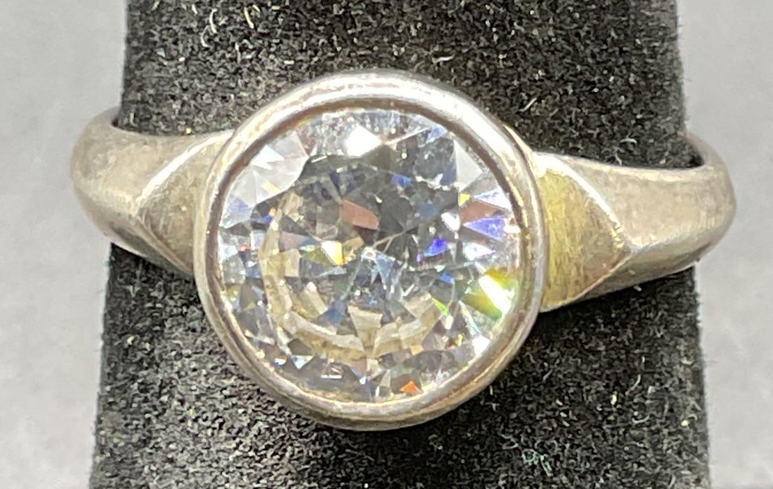 Sterling Silver Clear Semiprecious Ring (1 of 6)