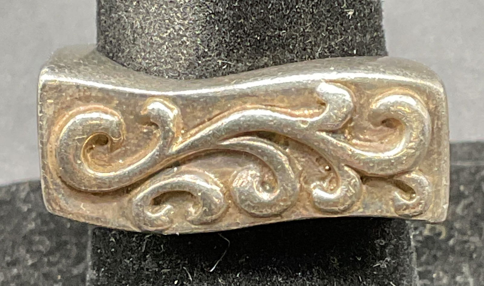 Sterling Silver Scroll Band Ring (1 of 6)