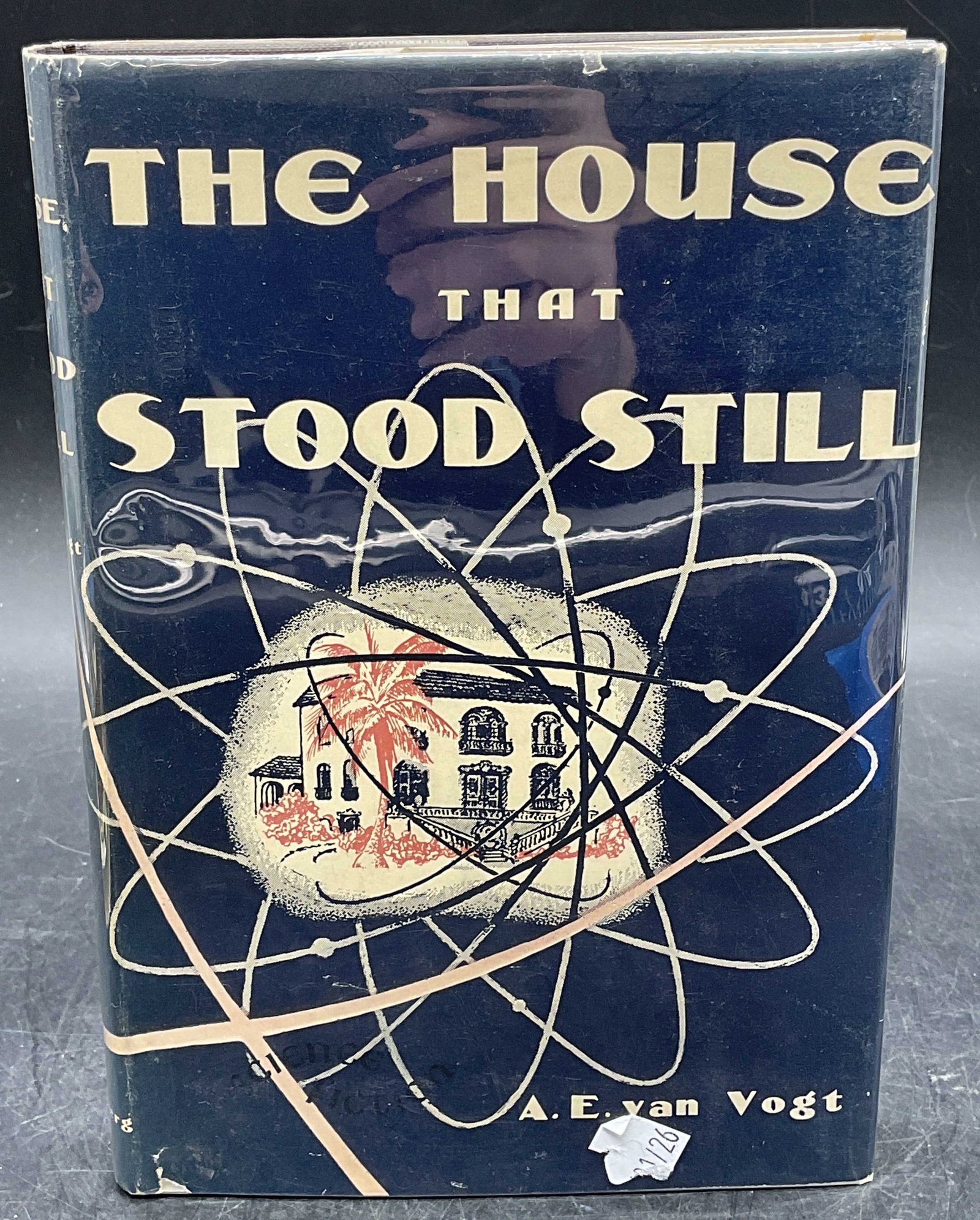 AE Van Vogt House Stood Still 2nd Print 1950: Hardcover copy of The House That Stood Still by AE Van Vogt. Second printing. Published by Greenberg, 1950. Measures approx 8.25 x 5.5 inches. Some wear to cover, pages, and binding consistent with ex