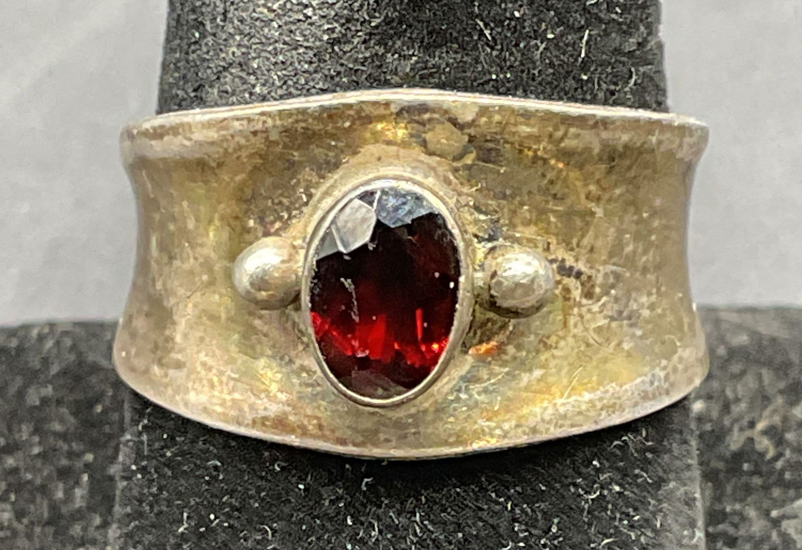 Vintage Sterling Silver Red Semiprecious Ring (1 of 6)