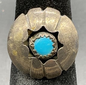 Vintage Sterling Silver Blue Cabochon Ring