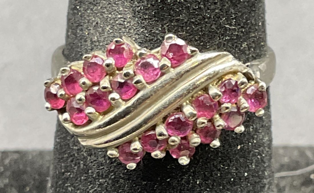 Sterling Silver Red Semiprecious Ring (1 of 6)