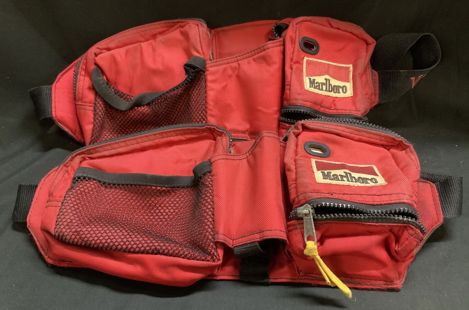 Lot 2 Vtg Marlboro Red Nylon Waist Bags (1 of 6)